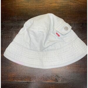 Levi's & Co. Denim Bucket Hat Women's Large Blue Distressed Jean Hat‎